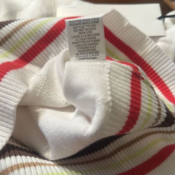 LIJA sweater S (1700) NWT - Picture 10 of 10